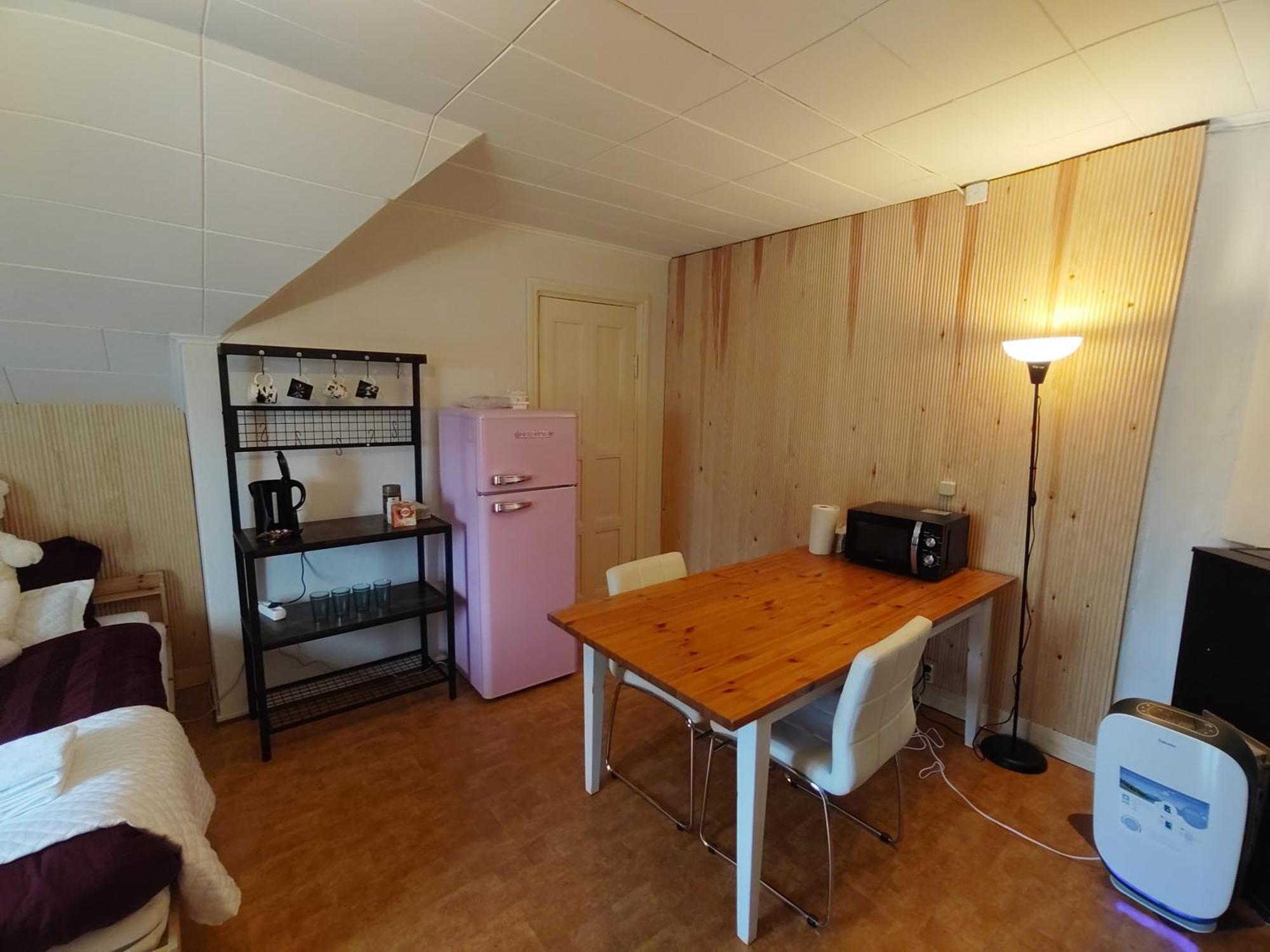 Kalle'S Unluxury Guest House Cl0Sed From 1St Of Feb 2025 ヘルシンキ エクステリア 写真