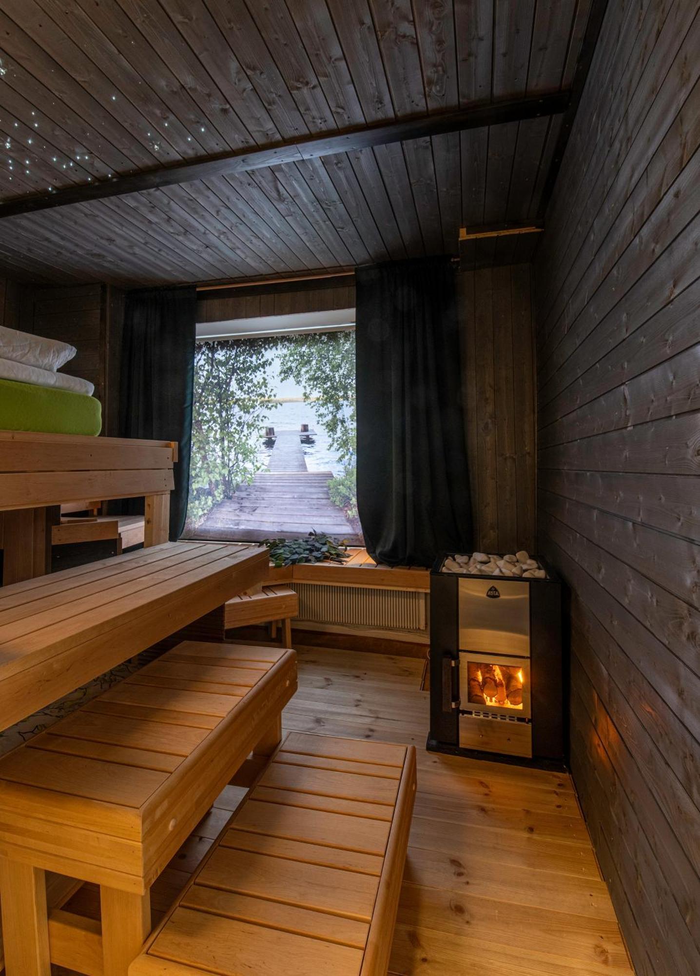Kalle'S Unluxury Guest House Cl0Sed From 1St Of Feb 2025 ヘルシンキ 部屋 写真